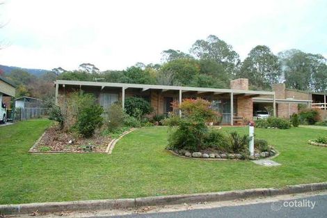 Property photo of 2 Braeside Court Tawonga South VIC 3698