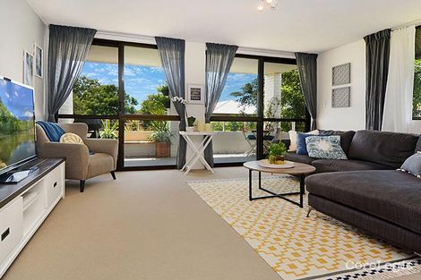 Property photo of 4/20 Winifred Street Clayfield QLD 4011