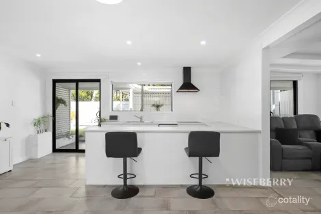 Property photo of 660 Pacific Highway Lake Munmorah NSW 2259