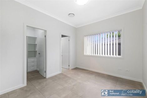 Property photo of 51B Girraween Road Girraween NSW 2145