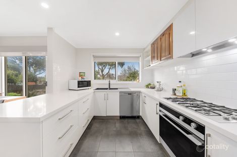 Property photo of 51 Kerrimuir Street Box Hill North VIC 3129
