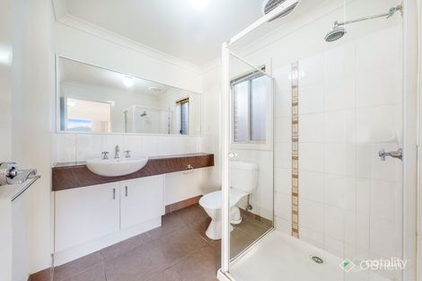 Property photo of 54 Szer Way Carrum Downs VIC 3201
