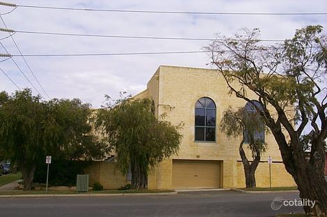 8 Johnston St, Peppermint Grove, WA 6011