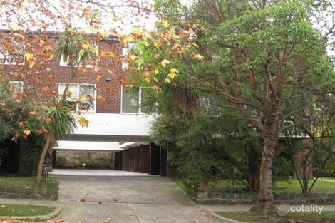 2/5 Auburn Gr, Hawthorn East, VIC 3123