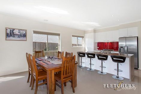 Property photo of 9 Peak Crescent Doreen VIC 3754