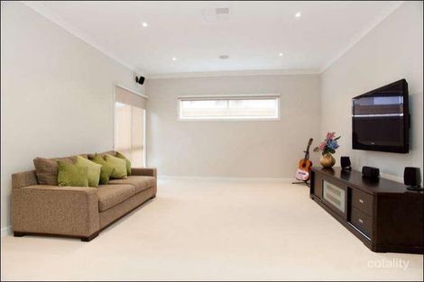 Property photo of 36 Farmhouse Boulevard Epping VIC 3076
