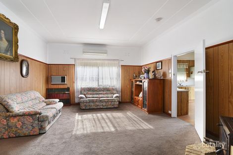 Property photo of 46 Turea Street Pelican NSW 2281