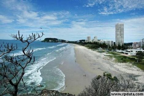 Property photo of 3/5 Mountain View Avenue Miami QLD 4220