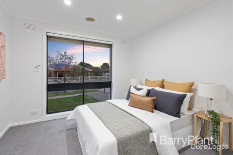 Property photo of 93 Concord Circuit Albanvale VIC 3021