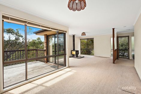 Property photo of 1 Nullabor Place Yarrawarrah NSW 2233