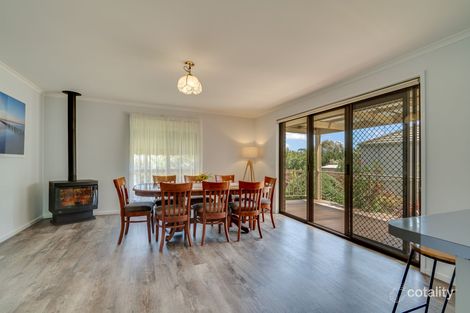 2 Bourke Dr, Strathdale, VIC 3550