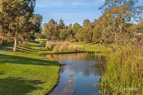 Property photo of 143 Main Drive Macleod VIC 3085