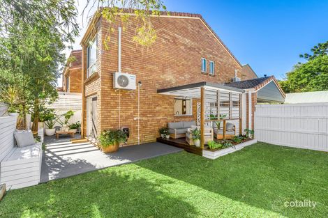 Property photo of 1/54 Coolangatta Road Coolangatta QLD 4225