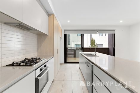 Property photo of 62 Oakden Crescent St Albans VIC 3021