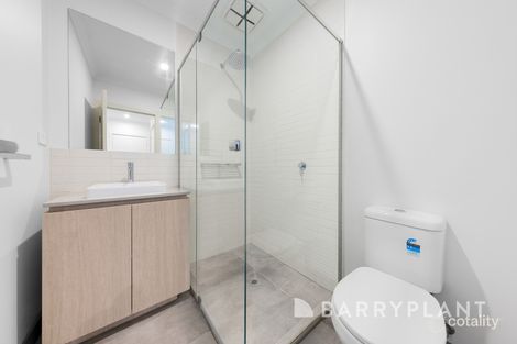 Property photo of 62 Oakden Crescent St Albans VIC 3021