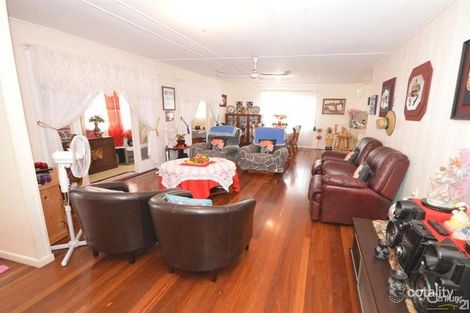 Property photo of 35 Baker Street Kepnock QLD 4670