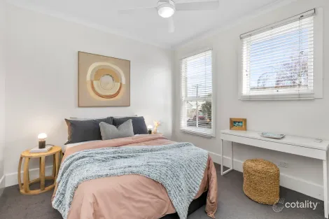 Property photo of 132 Douglas Parade Williamstown VIC 3016