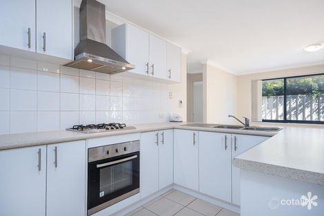 2/27 Riverina Pde, Lake Coogee, WA 6166