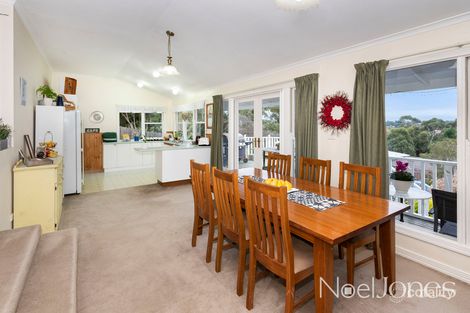 Property photo of 7 Tanbridge Way Warranwood VIC 3134