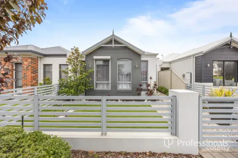 Property photo of 13B Constellation Drive Australind WA 6233