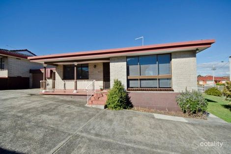 2 Swan St, Newnham, TAS 7248