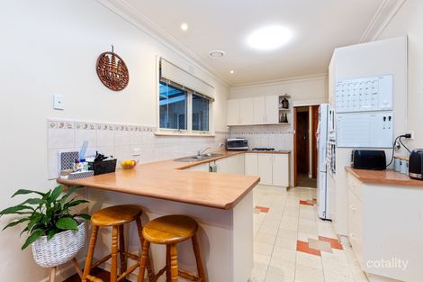 Property photo of 8 Browns Parade Wendouree VIC 3355