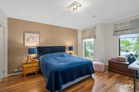 Property photo of 8 Merredin Circuit Doreen VIC 3754