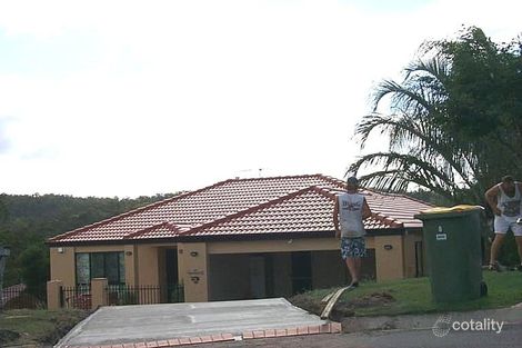 8 Shona Ct, Mount Warren Park, QLD 4207