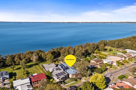 Property photo of 1/181 Lakedge Avenue Berkeley Vale NSW 2261