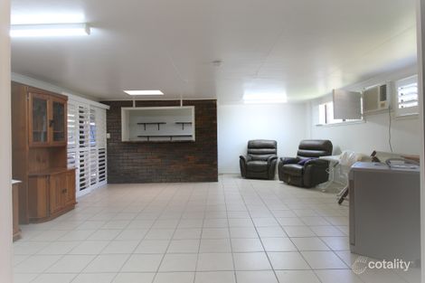 Property photo of 5 Maguire Place Emerald QLD 4720
