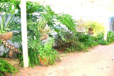 Property photo of 2 Penshurst Street Marangaroo WA 6064