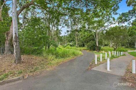 203 High St, Berserker, QLD 4701