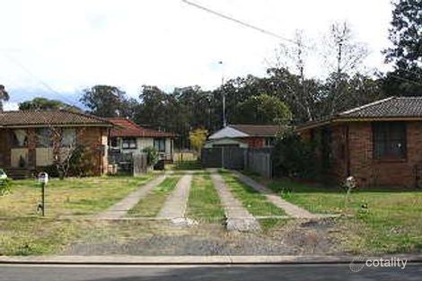 28 Roebuck Cres, Willmot, NSW 2770