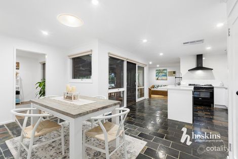 Property photo of 7 Kingsbridge Court Croydon Hills VIC 3136