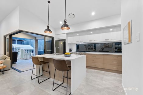 Property photo of 62 Taunton Circuit Upper Kedron QLD 4055