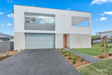 1/69 Becker Rd, Forster, NSW 2428