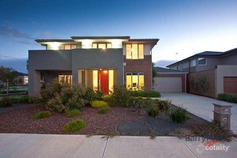 19 Sierra Bvd, Cranbourne North, VIC 3977