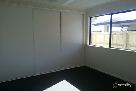 Property photo of 67 Makybe Diva Drive Ooralea QLD 4740