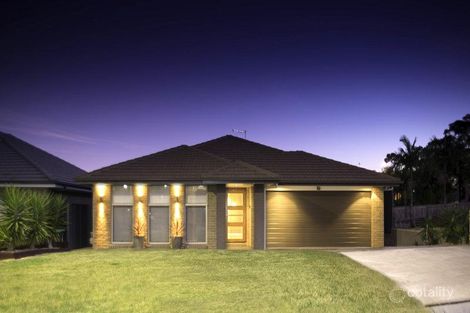 35 Parer Ave, Middleton Grange, NSW 2171
