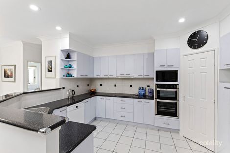 Property photo of 30 Mauritius Parade Forest Lake QLD 4078