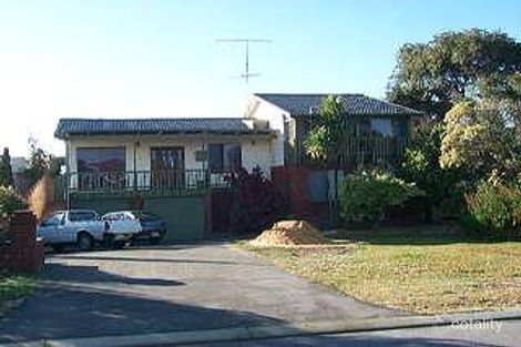 8 Fifth Ave, Shoalwater, WA 6169