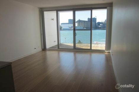Property photo of 203/7 Honeysuckle Drive Newcastle NSW 2300