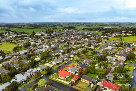 Property photo of 22 Currawong Crescent Mount Gambier SA 5290