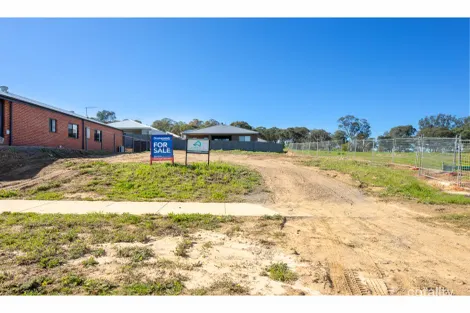159 Riverboat Dr, Thurgoona, NSW 2640