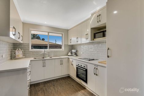 Property photo of 22 Cabarita Crescent Glenvale QLD 4350