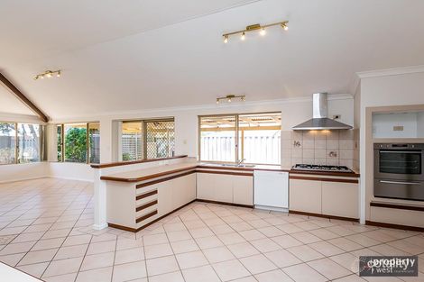 Property photo of 4 Garda Grove Joondalup WA 6027