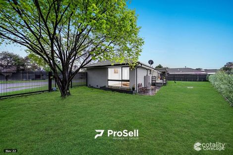 Property photo of 24 Robjant Street Hampton Park VIC 3976
