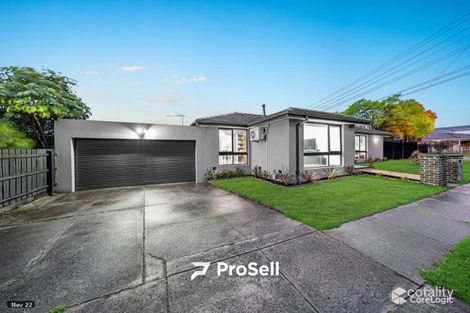 Property photo of 24 Robjant Street Hampton Park VIC 3976