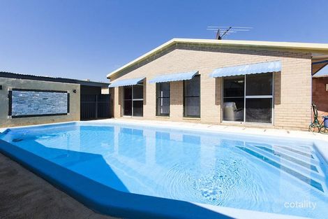 599 Morley Dr, Morley, WA 6062