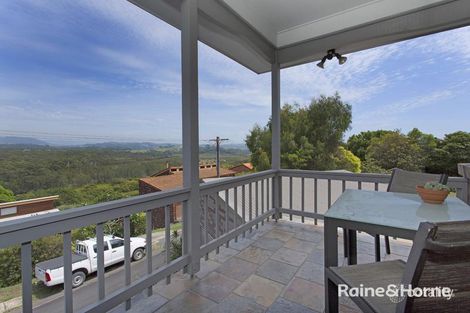 Property photo of 19 Lindsay Avenue Kiama Downs NSW 2533